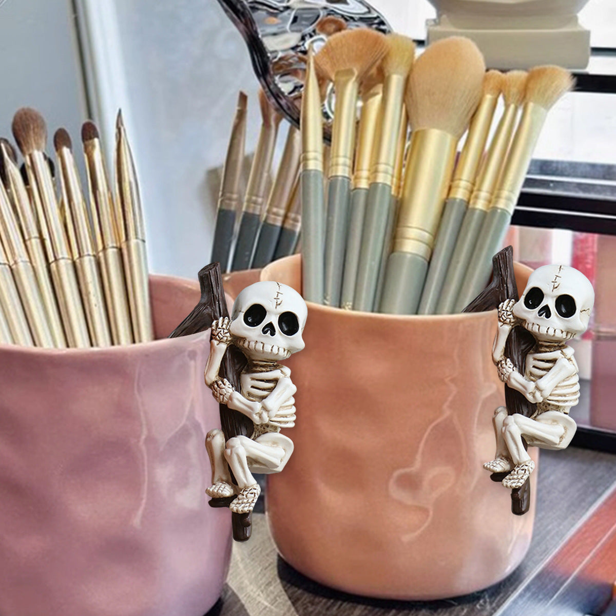 Skull Garden Deco