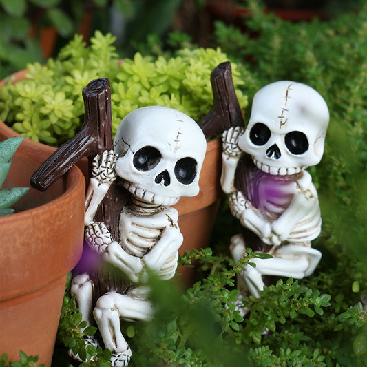 Skull Garden Deco